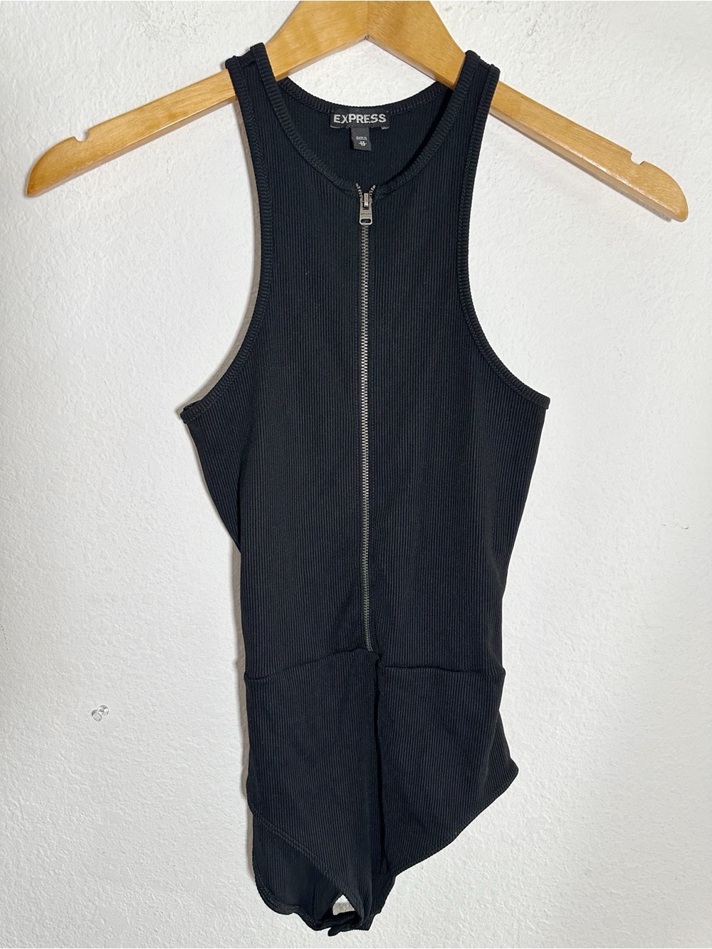 New Express Black Ribbed Sleeveless Bodysuit With Zipper Size XS